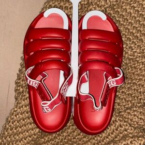 RED Sport Yeah Ugg slides with straps